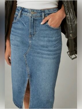 Lucky Brand midi skirt features a light wash finish with front slit (SKU715)